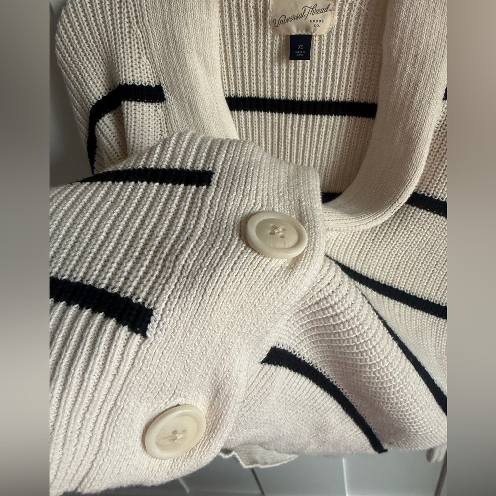 Universal Thread Button Up Cardigan - image 7